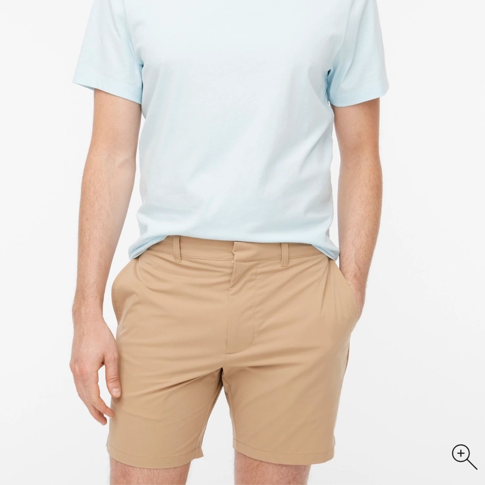 J. Crew 7” Men’s Tech shorts, color- Khaki
Only worn 1x